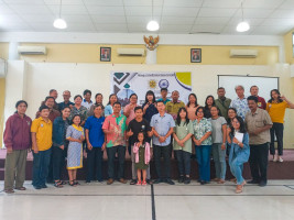 Finansial Literasi : Mengelola Keuangan Keluarga dengan Bijak