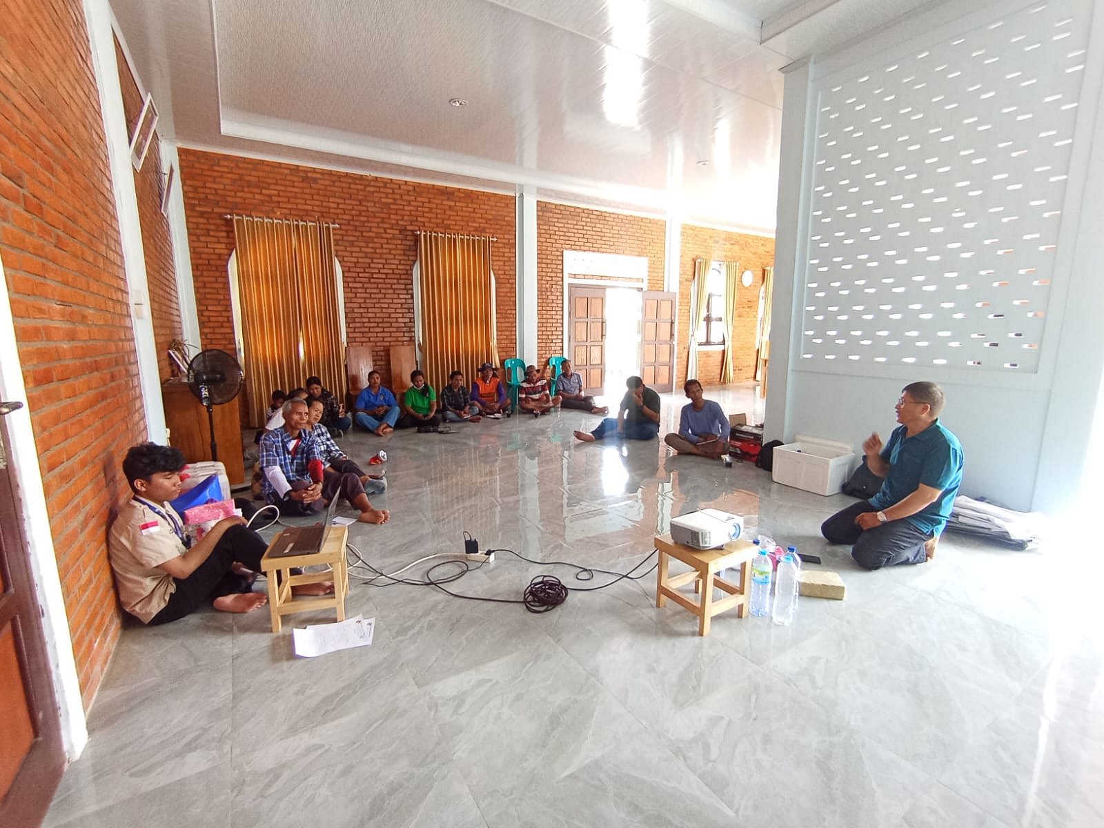Pelatihan Hidroponik dan Pembuatan Pupuk Organik (JADAM)